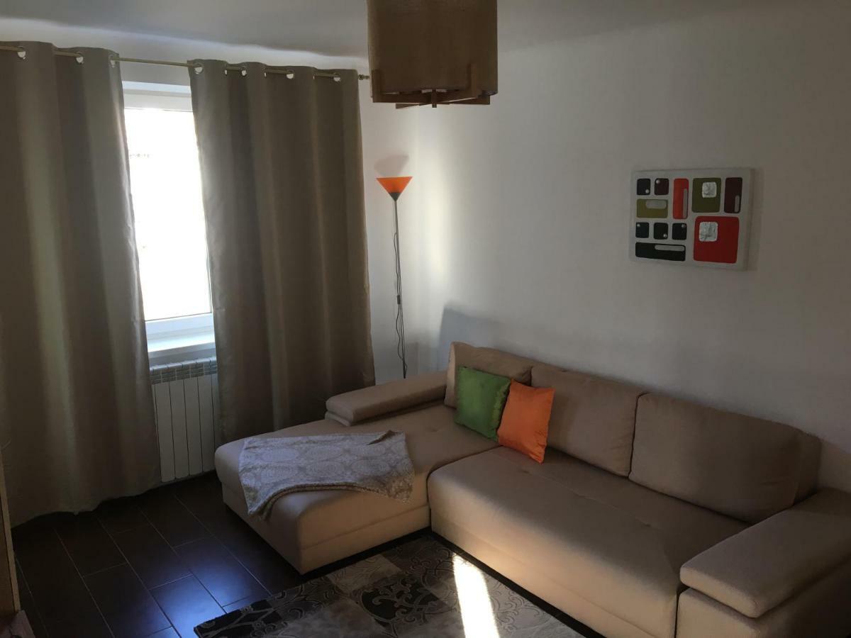 Central Home Piatra Neamţ Dış mekan fotoğraf